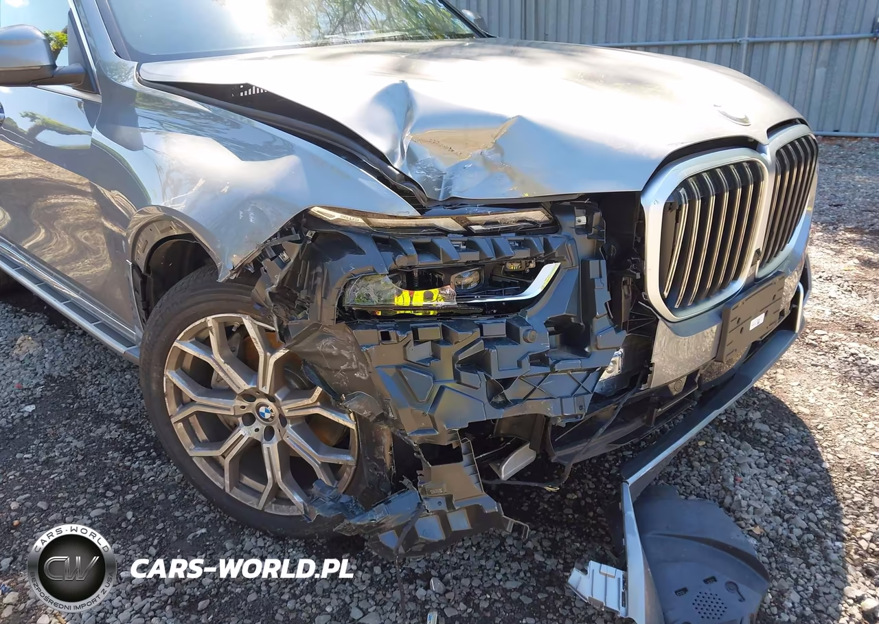2026 BMW X7 xDrive40I VIN:5UX23EM06T9402465 - 6