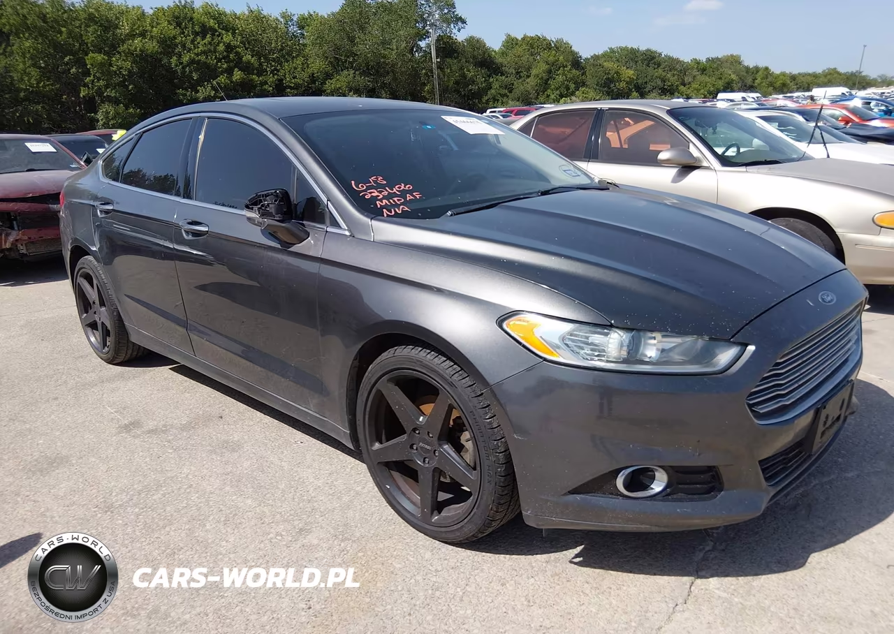 2016 Ford Fusion Titanium – zdjęcie 1 z 15