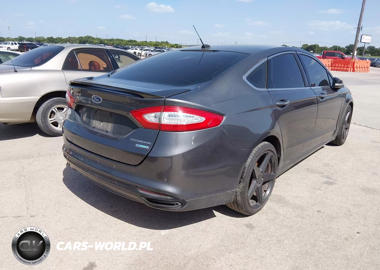 2016 Ford Fusion Titanium VIN:3FA6P0K90GR232406 - 4