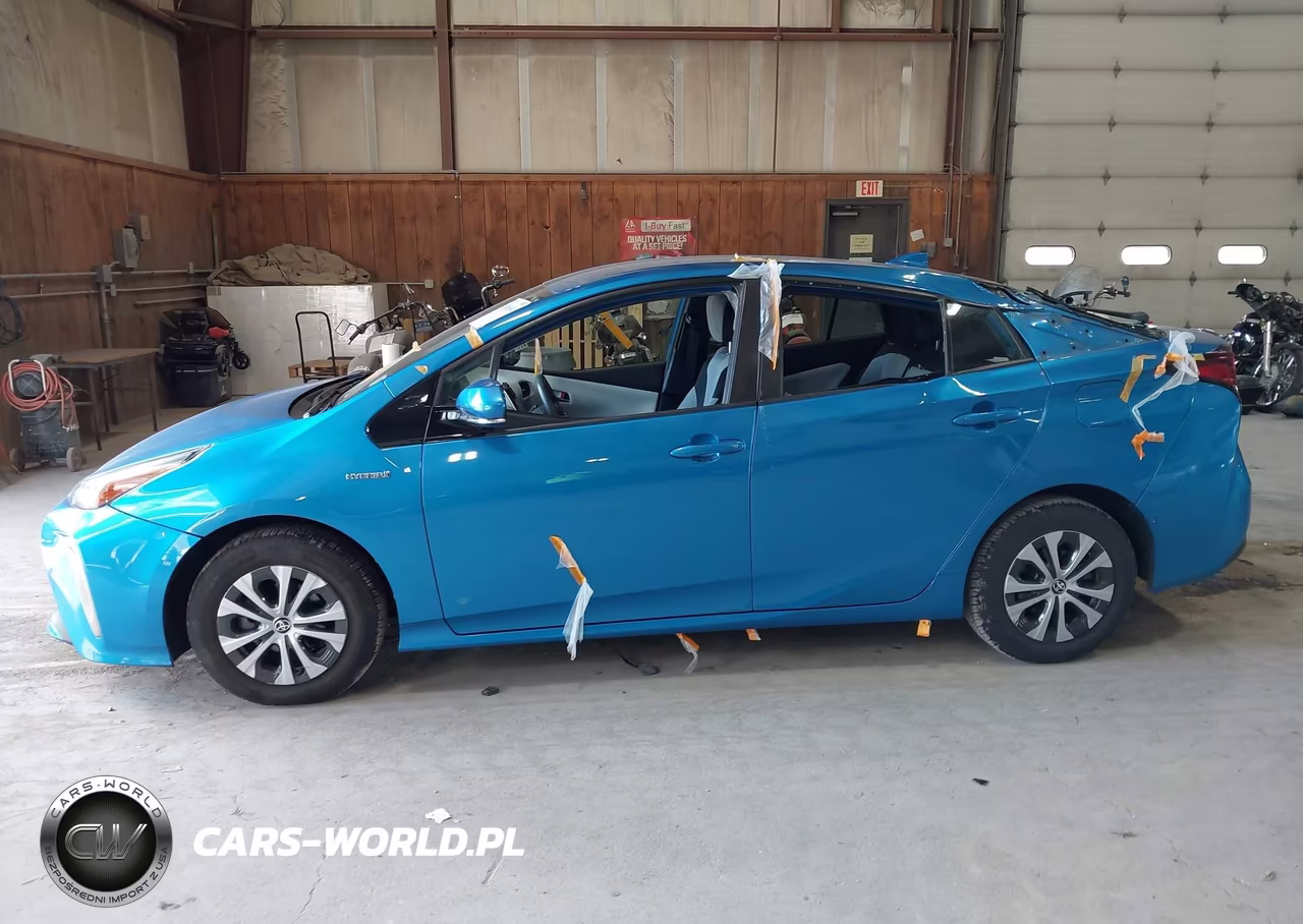 2019 Toyota Prius Le VIN:JTDL9RFU8K3009712 - 14