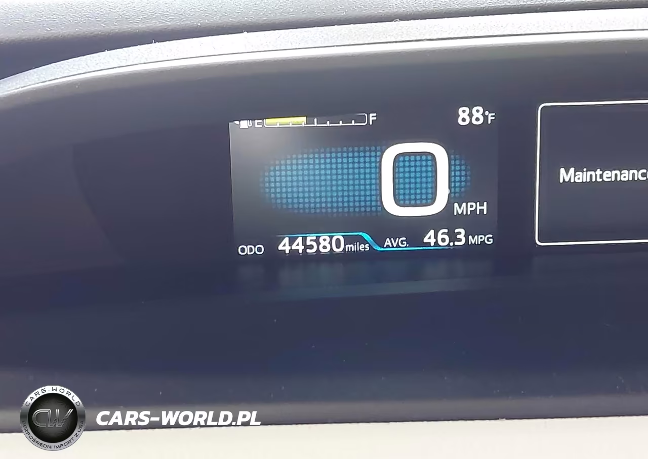 2019 Toyota Prius Le VIN:JTDL9RFU8K3009712 - 15