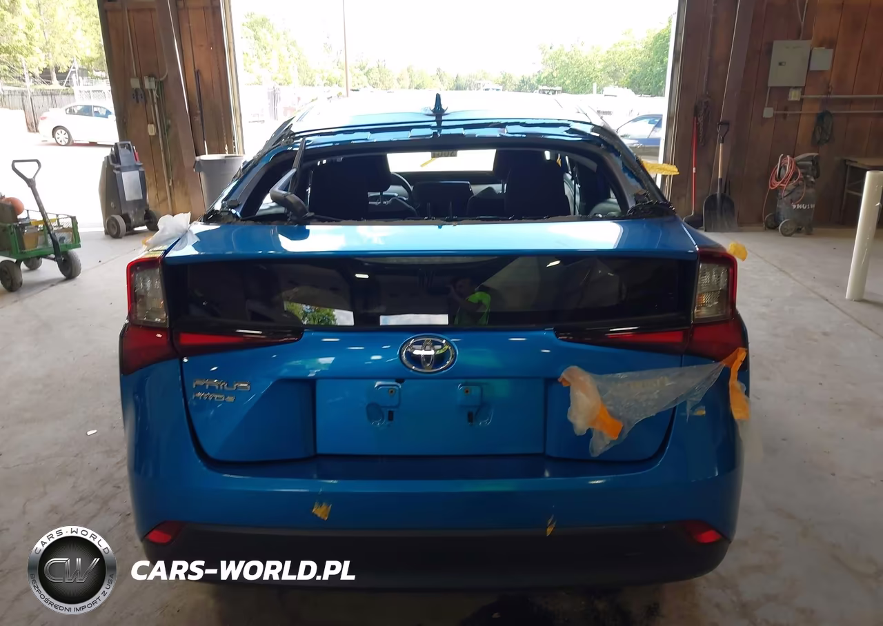 2019 Toyota Prius Le VIN:JTDL9RFU8K3009712 - 16
