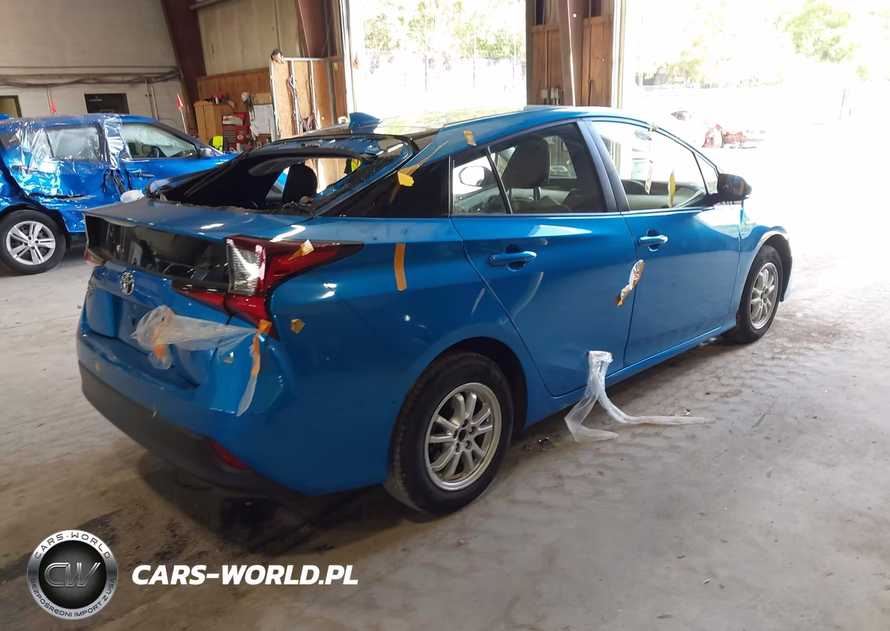 2019 Toyota Prius Le VIN:JTDL9RFU8K3009712 - 4