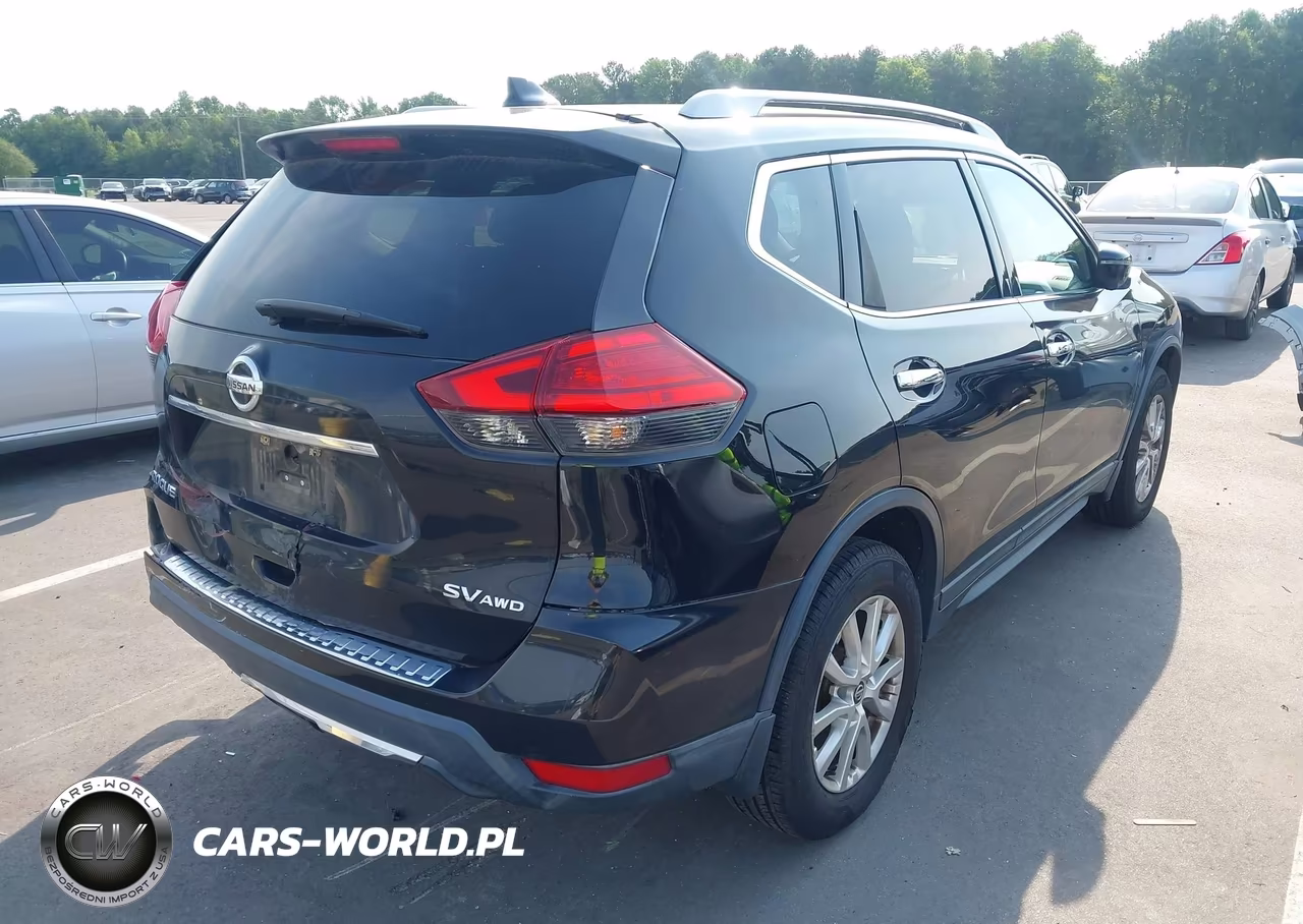 2017 Nissan Rogue Sv VIN:5N1AT2MV9HC751388 - 4