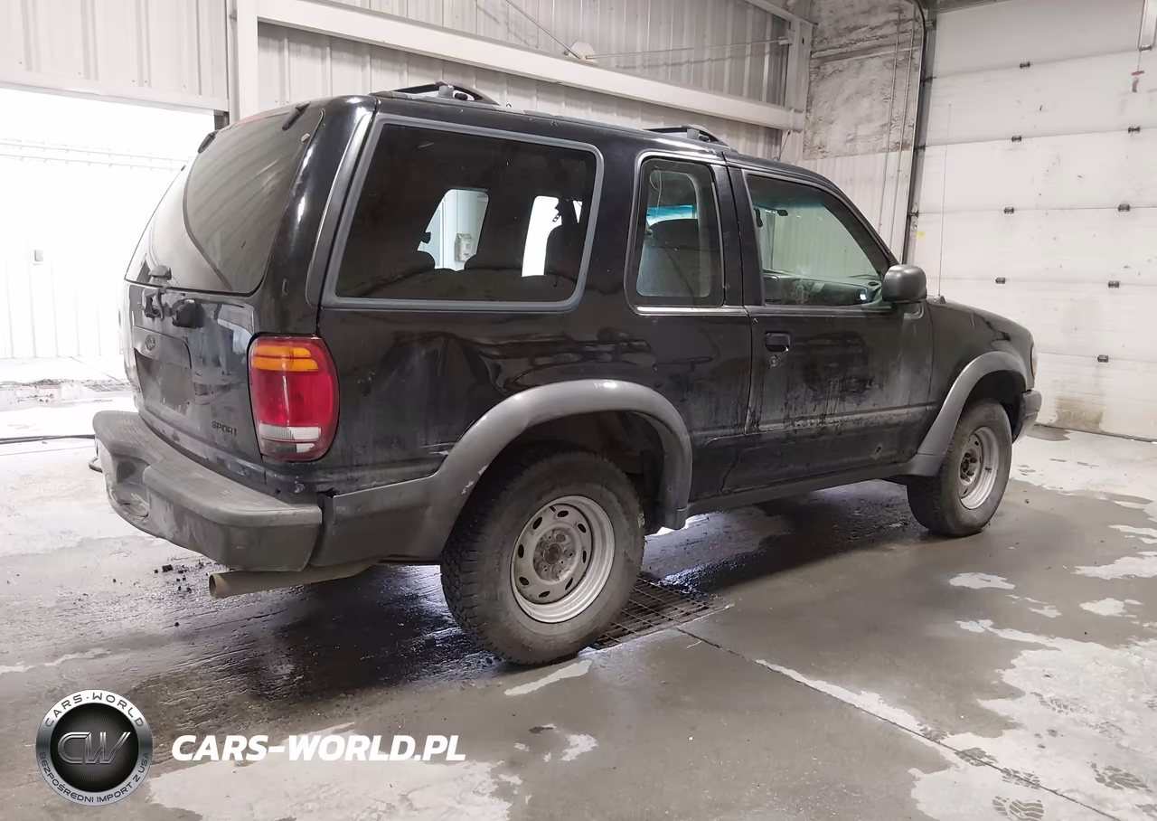 2000 Ford Explorer Sport VIN:1FMYU70E0YUA89693 - 4