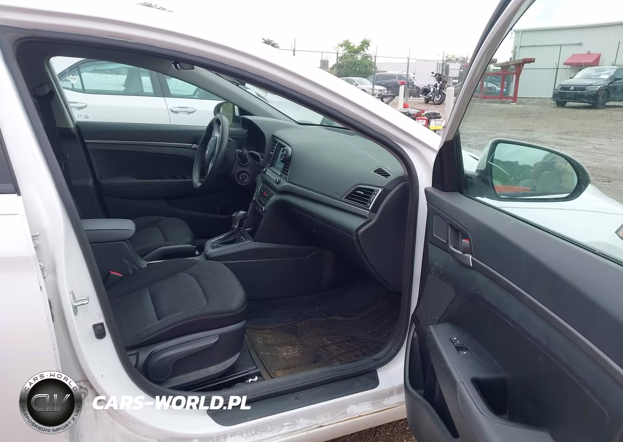 2018 Hyundai Elantra Se VIN:5NPD74LF2JH393623 - 5