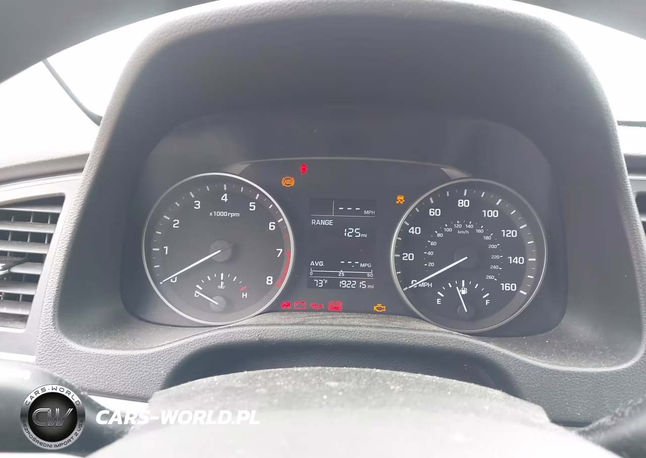 2018 Hyundai Elantra Se VIN:5NPD74LF2JH393623 - 7