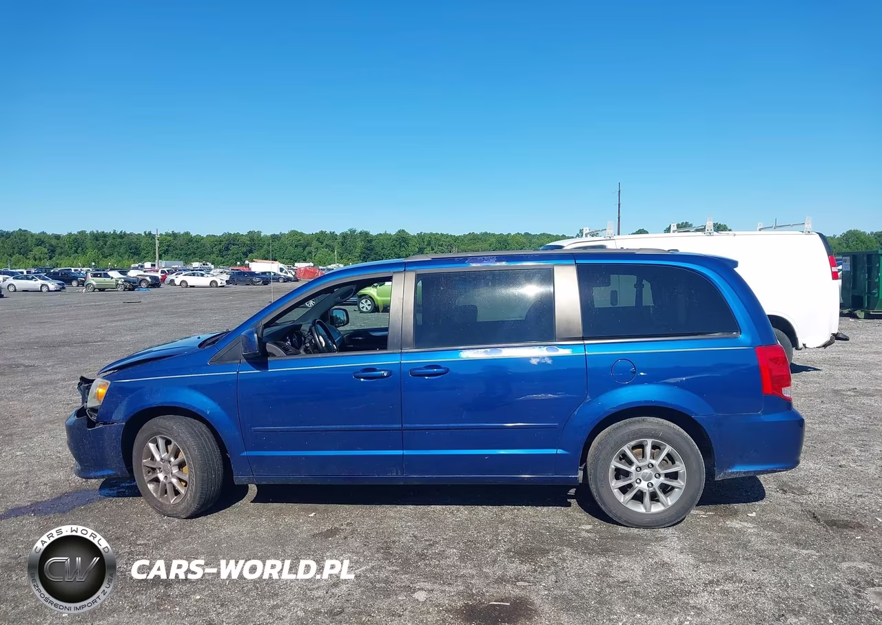 2011 Dodge Grand Caravan R-T VIN:2D4RN7DG9BR765616 - 14