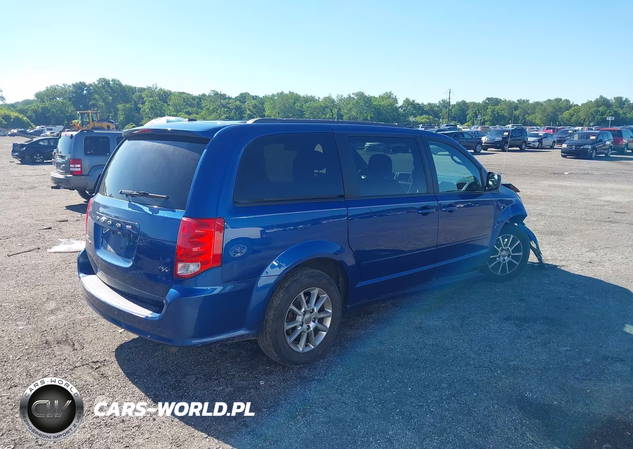 2011 Dodge Grand Caravan R-T VIN:2D4RN7DG9BR765616 - 4