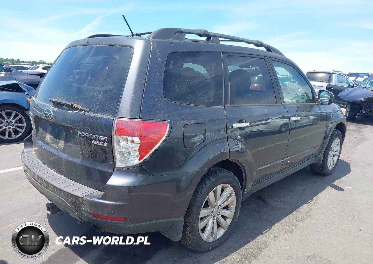 2012 Subaru Forester 2.5X Limited VIN:JF2SHAFC6CH426274 - 4