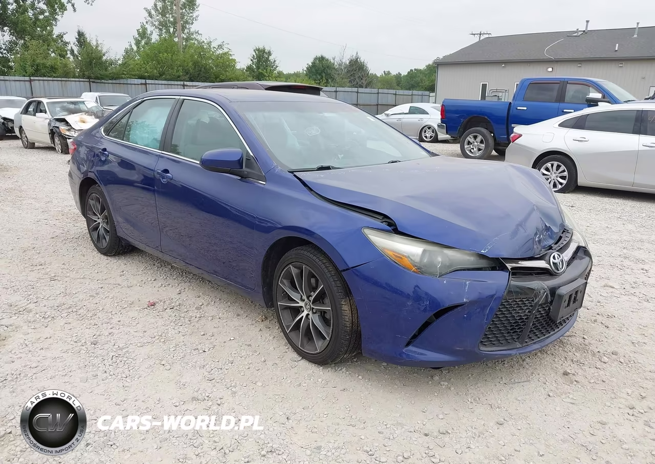 2015 Toyota Camry Xse