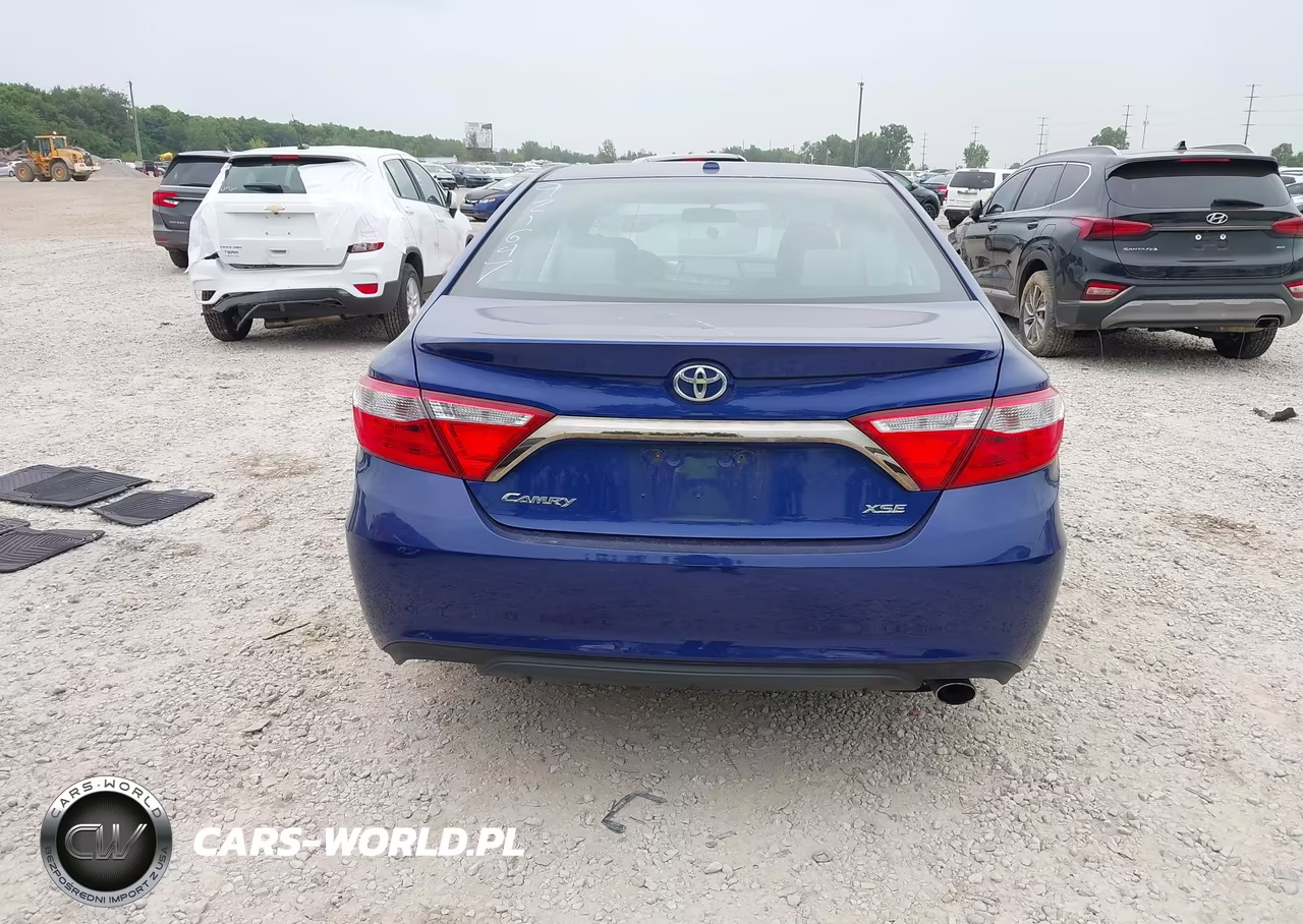 2015 Toyota Camry Xse VIN:4T1BF1FK3FU921647 - 16