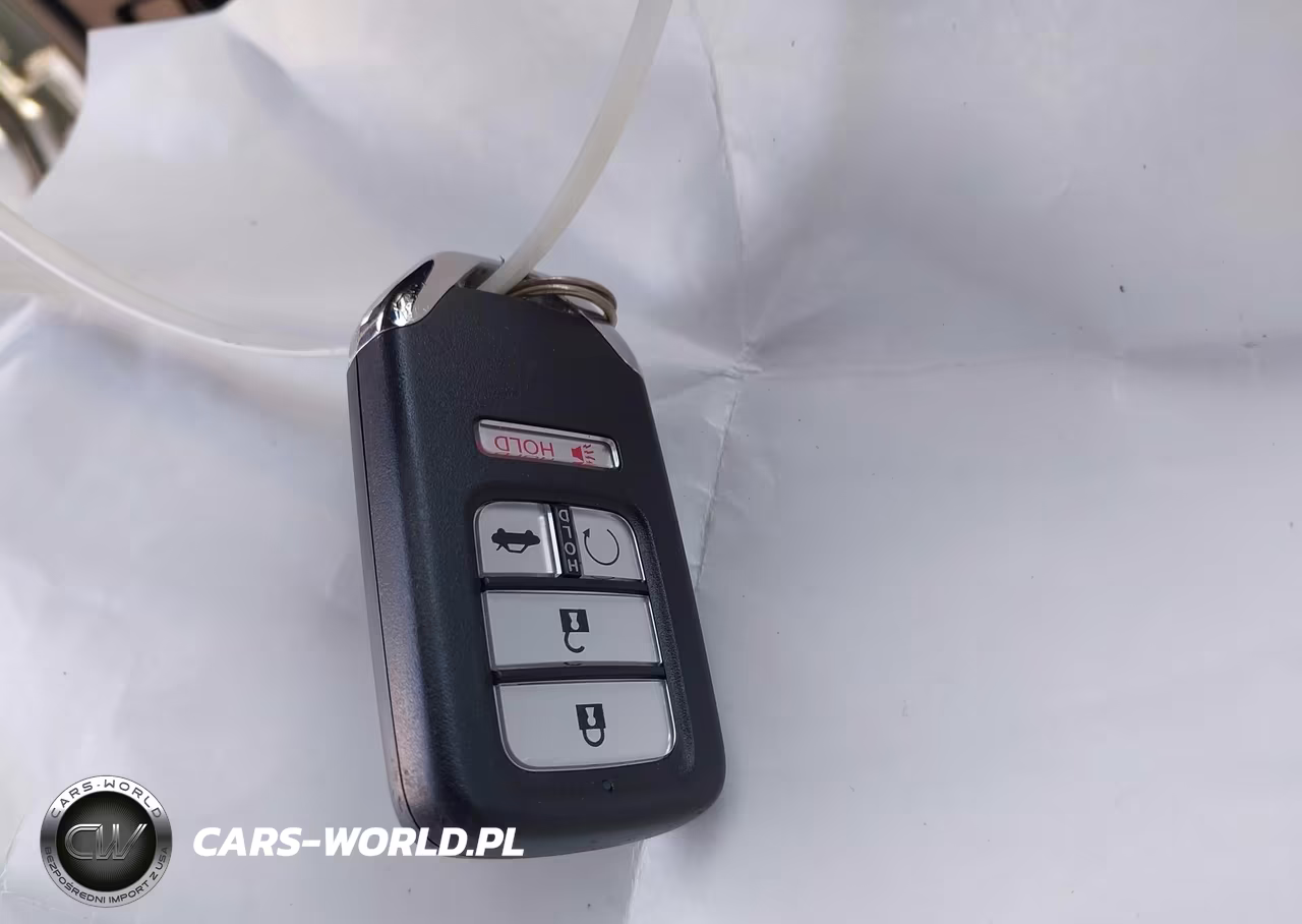 2022 Honda Accord Hybrid VIN:1HGCV3F10NA008814 - 11