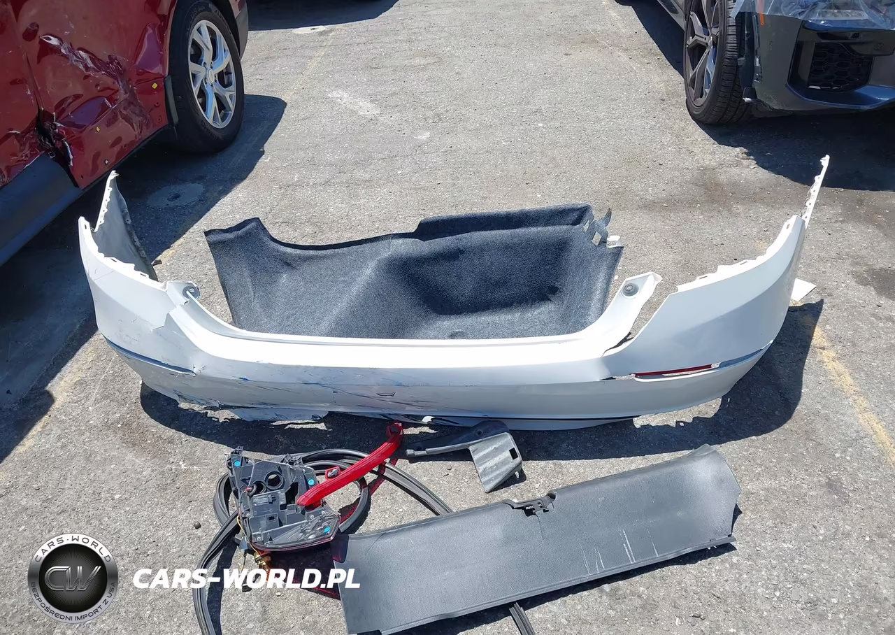2022 Honda Accord Hybrid VIN:1HGCV3F10NA008814 - 12