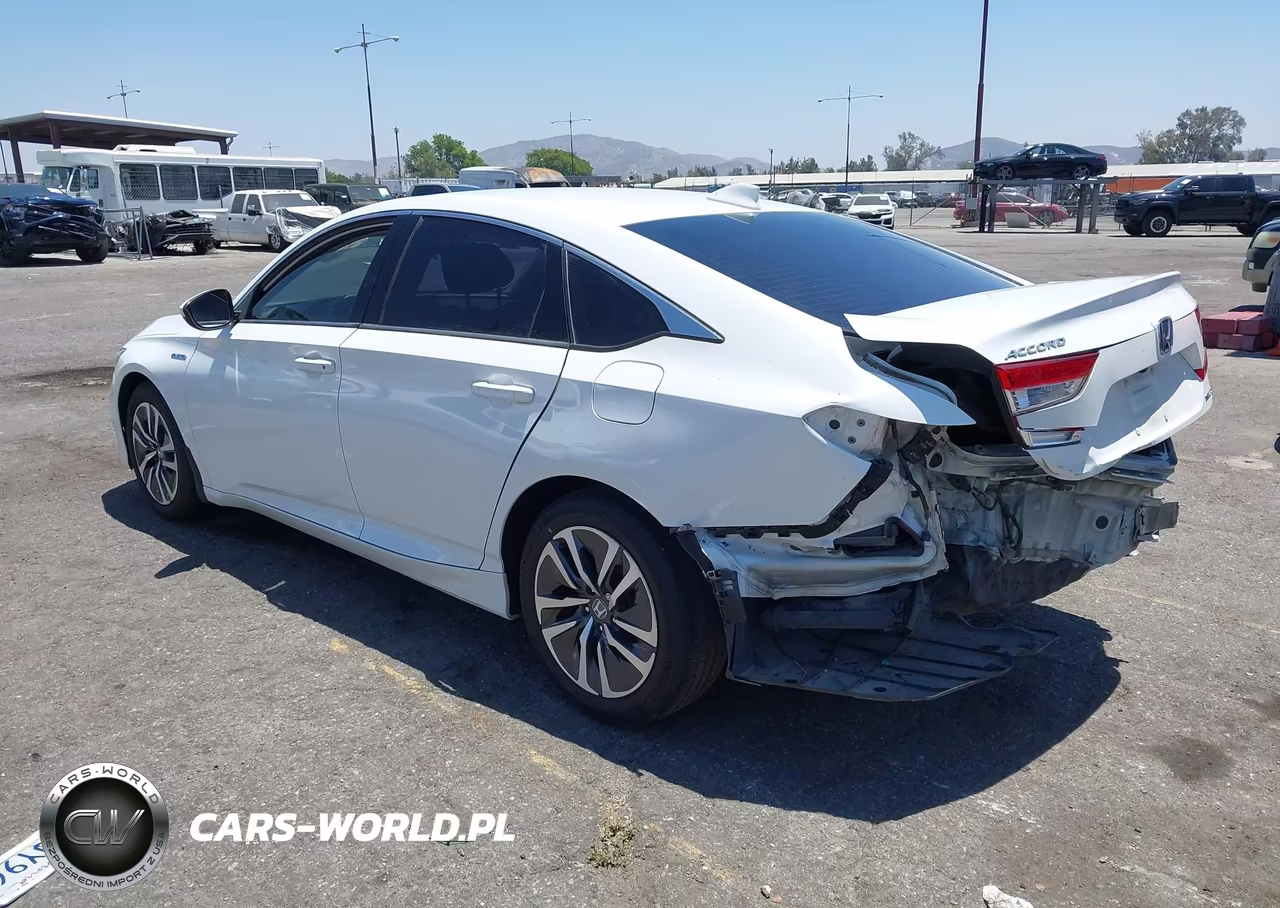 2022 Honda Accord Hybrid VIN:1HGCV3F10NA008814 - 3