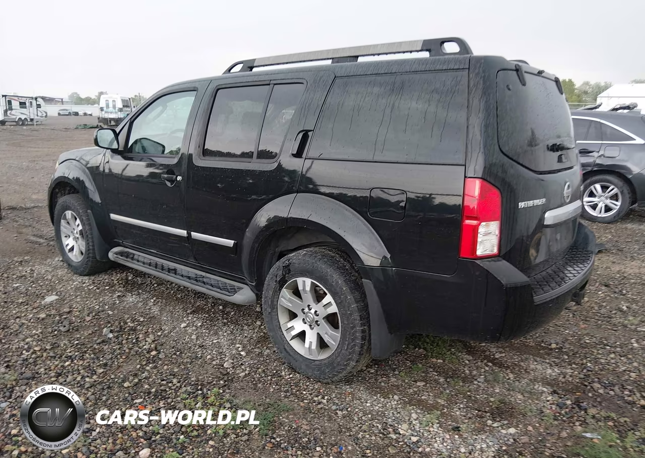 2011 Nissan Pathfinder Silver VIN:5N1AR1NB0BC632469 - 3