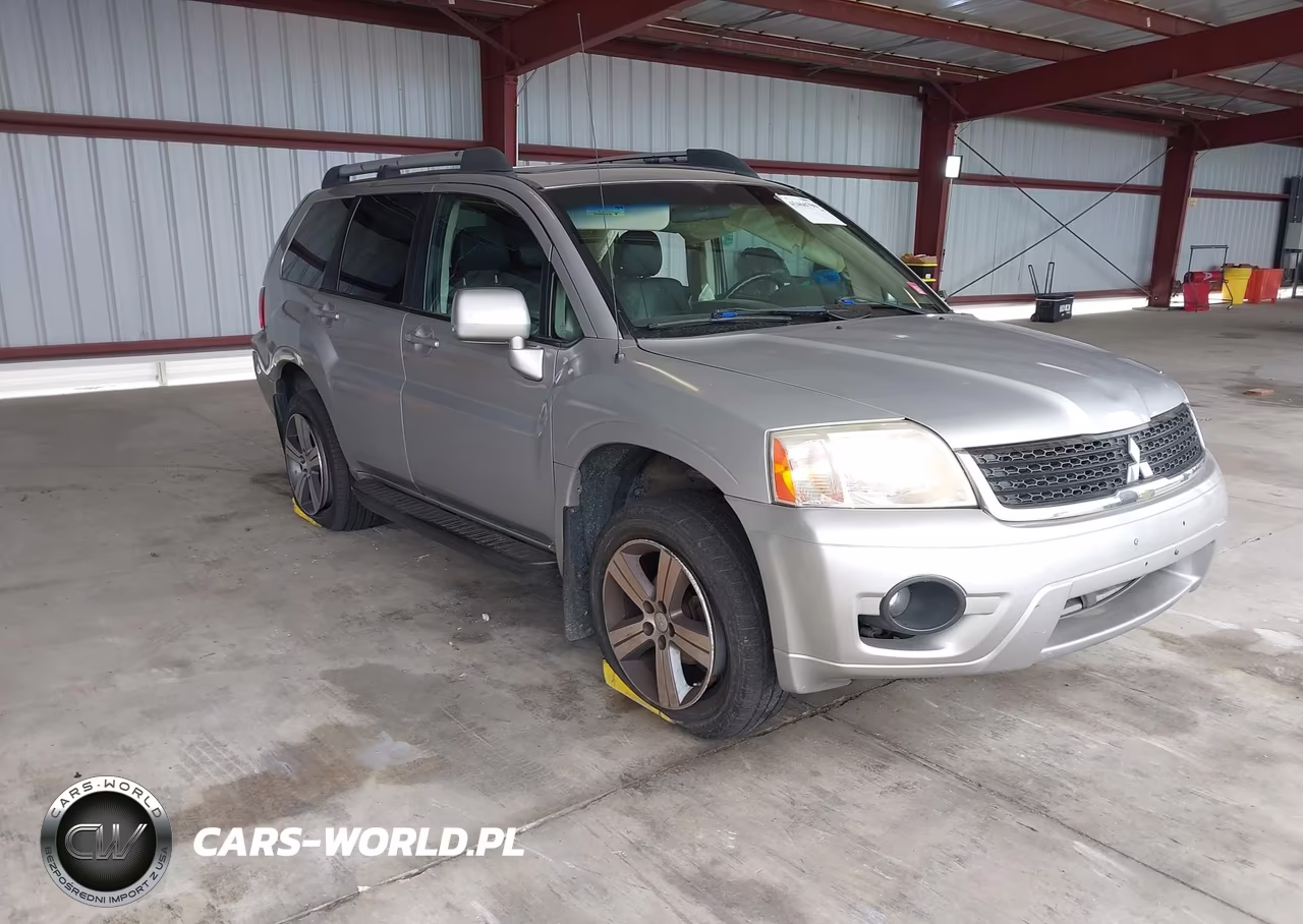 2010 Mitsubishi Endeavor Se – zdjęcie 1 z 11