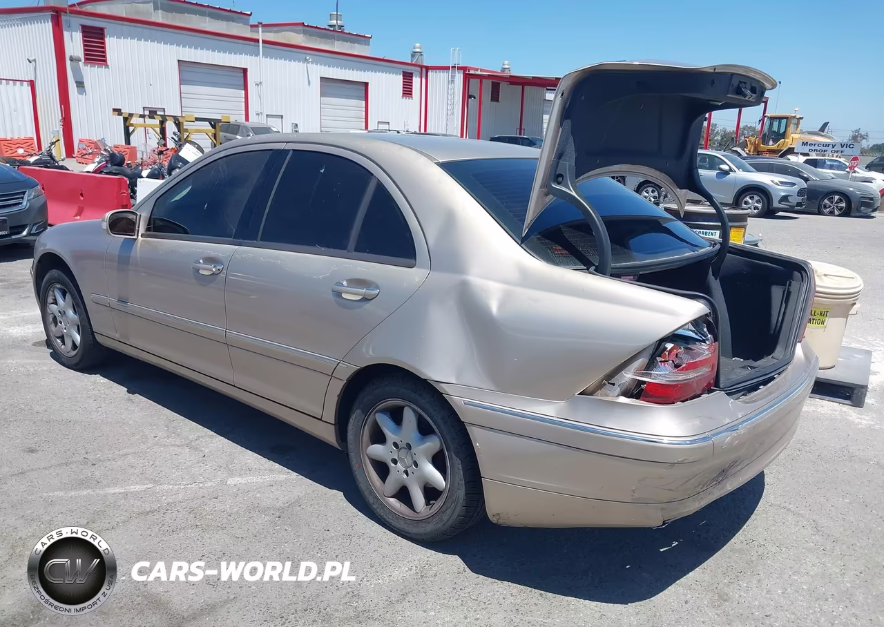 2002 Mercedes-Benz C 240 VIN:WDBRF61J12F283751 - 3