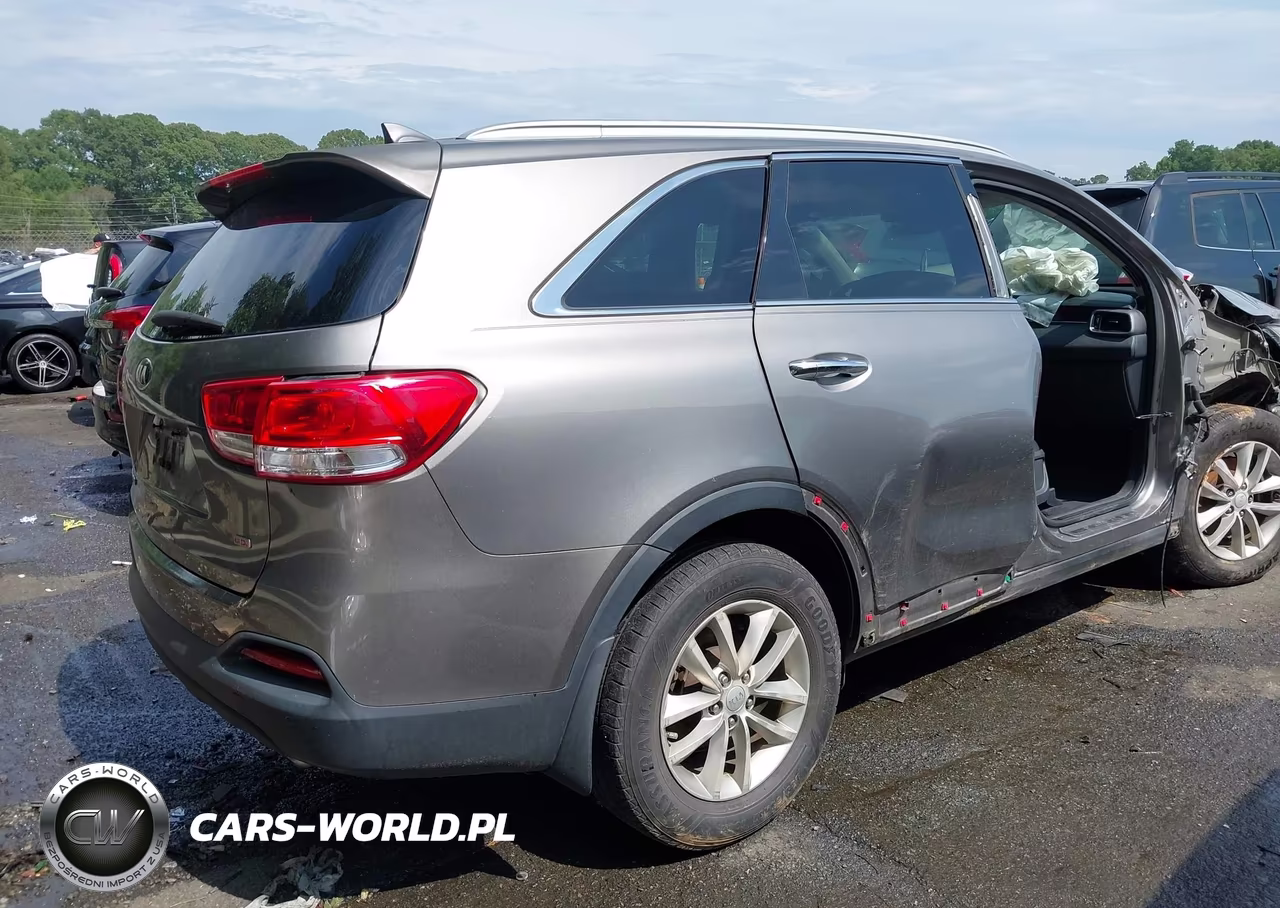 2016 Kia Sorento 2.4L Lx VIN:5XYPG4A39GG019452 - 4