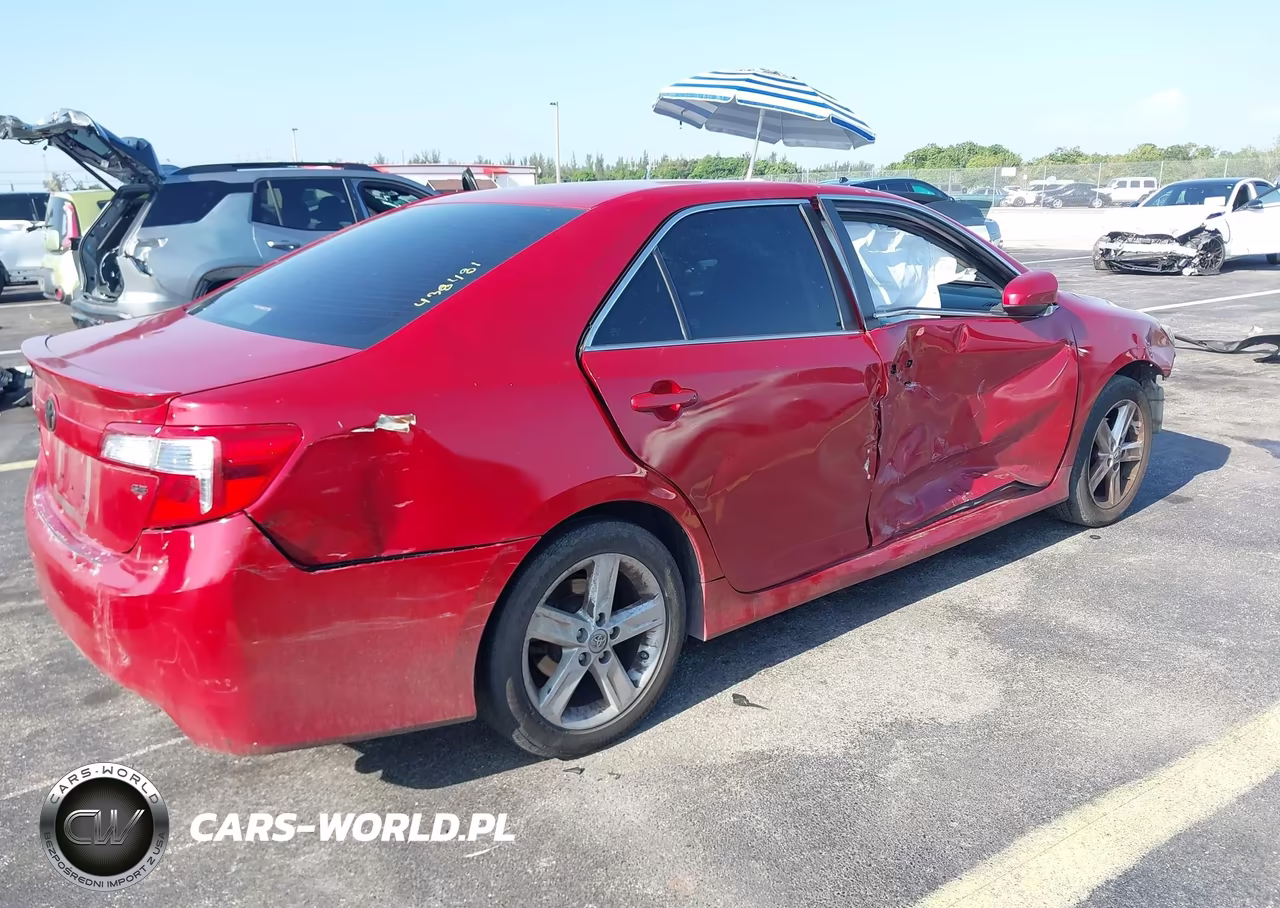 2014 Toyota Camry Se VIN:4T1BF1FK9EU842885 - 6