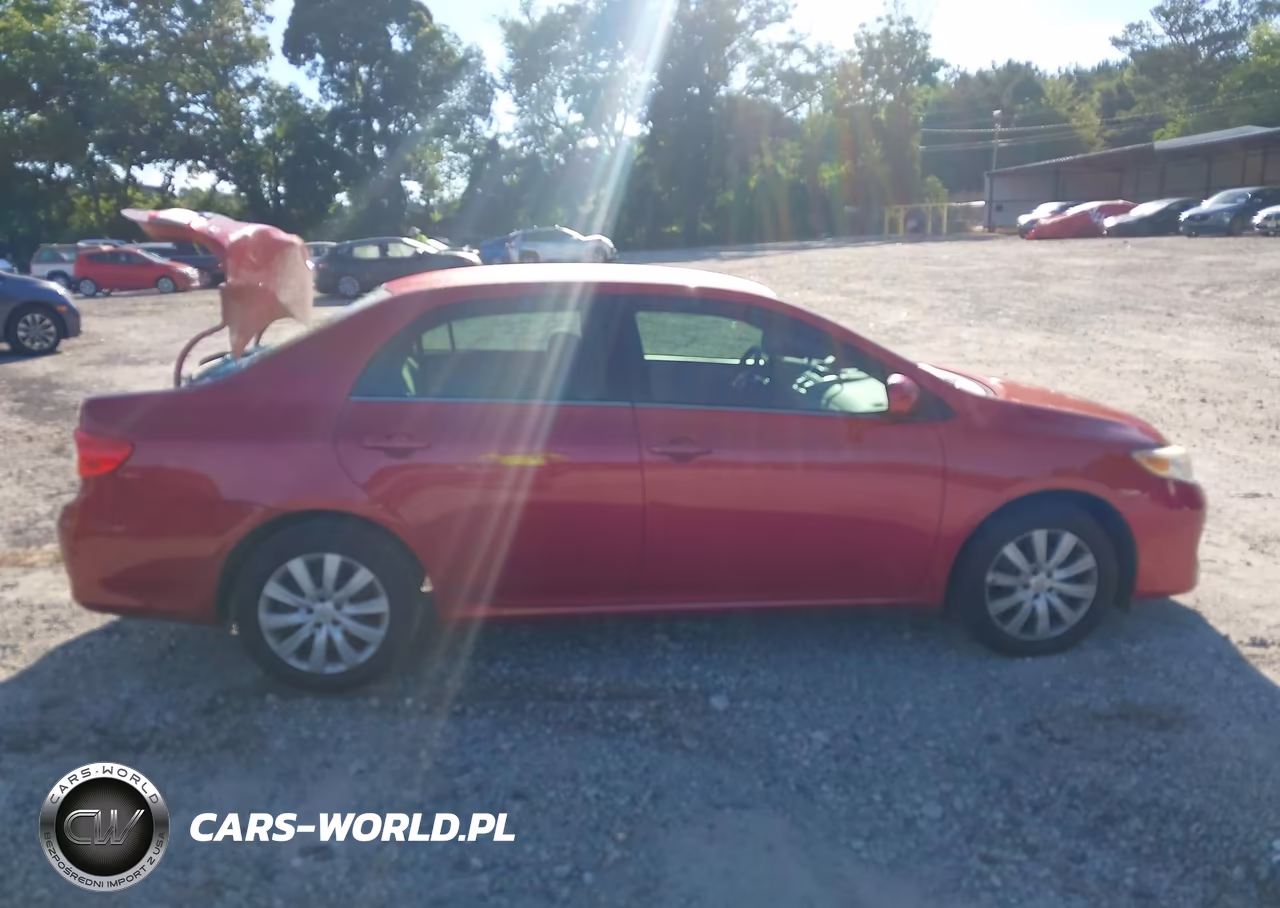 2013 Toyota Corolla Le VIN:2T1BU4EE1DC942658 - 13