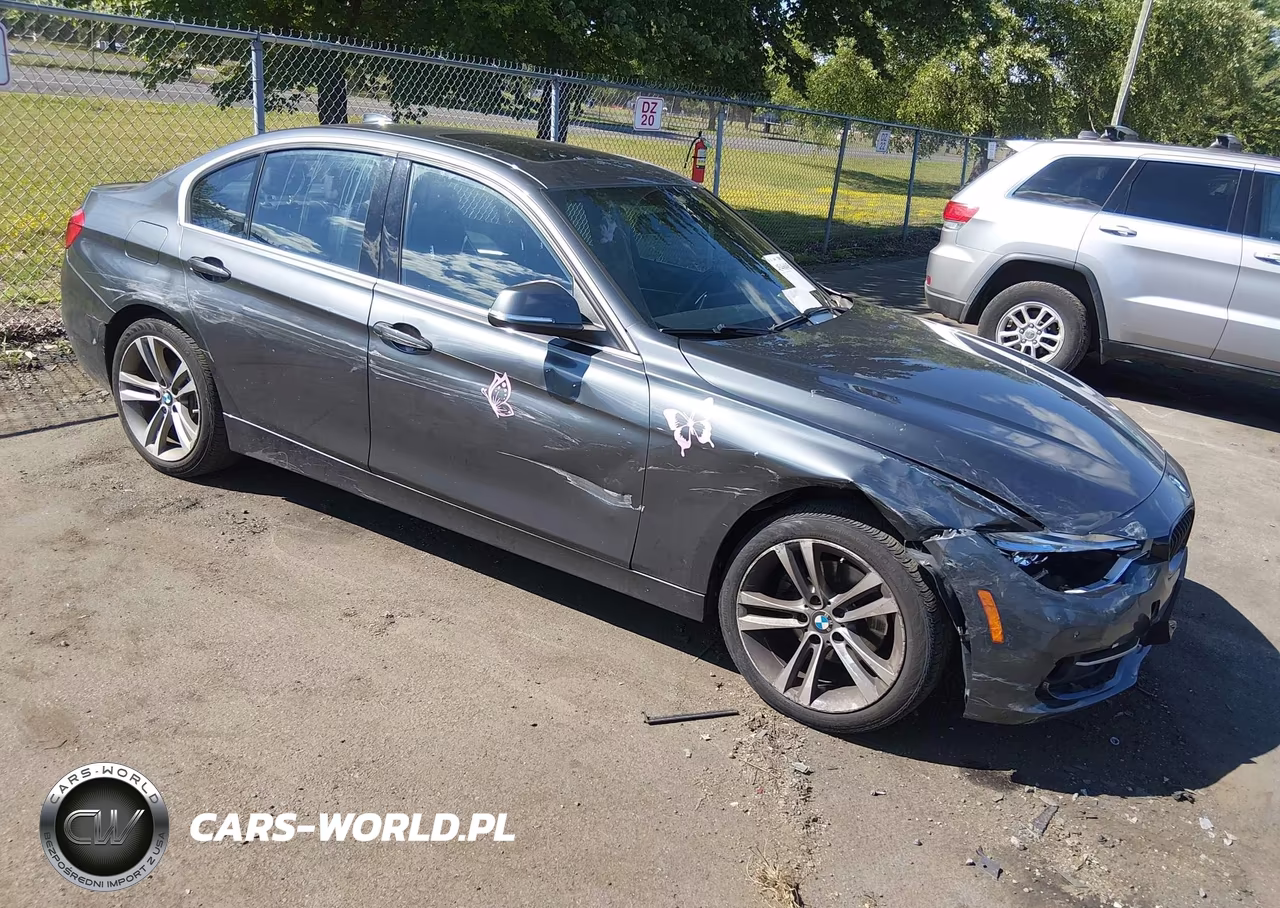 2017 BMW 330I xDrive – zdjęcie 1 z 16