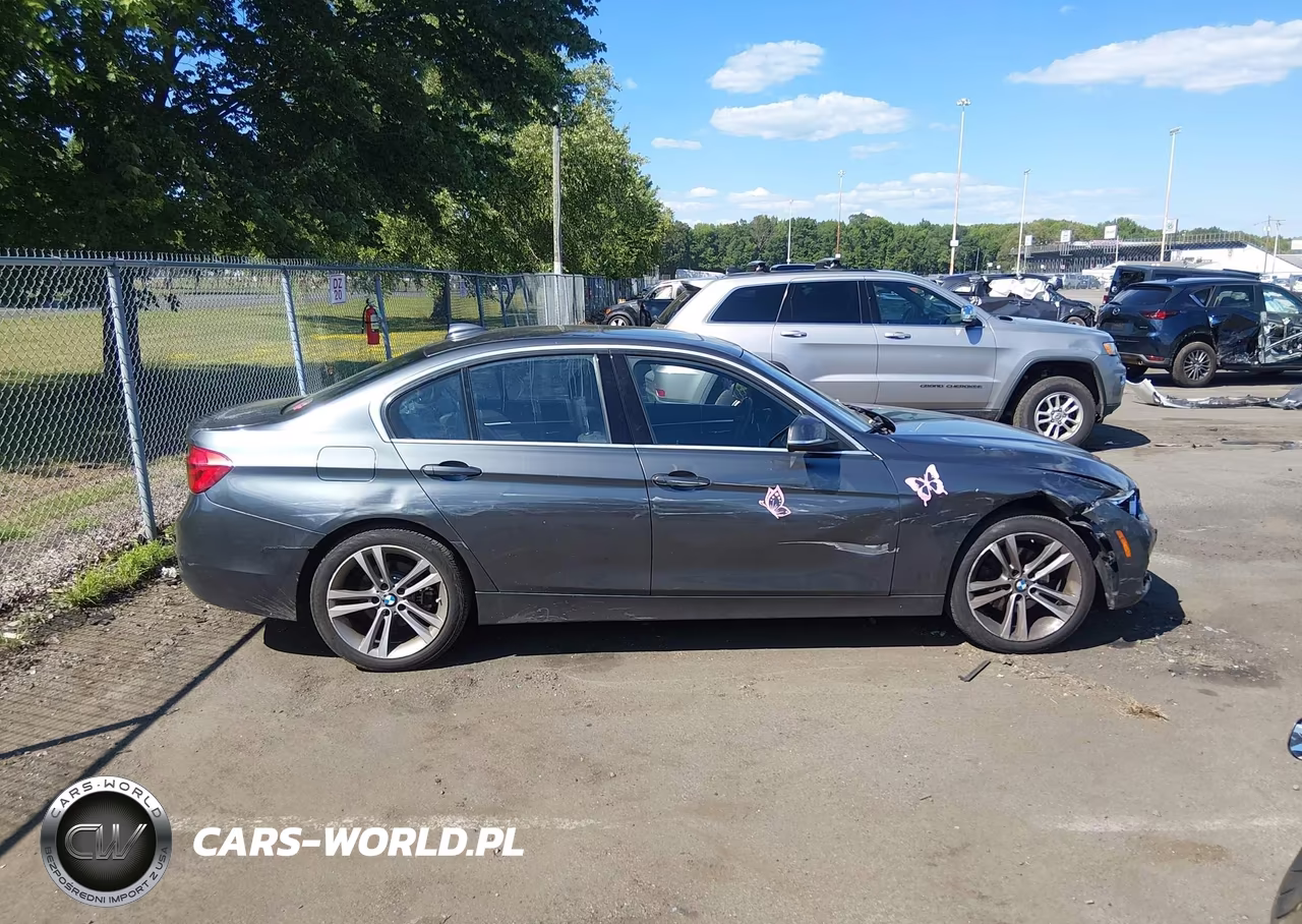2017 BMW 330I xDrive VIN:WBA8D9G35HNU65106 - 13