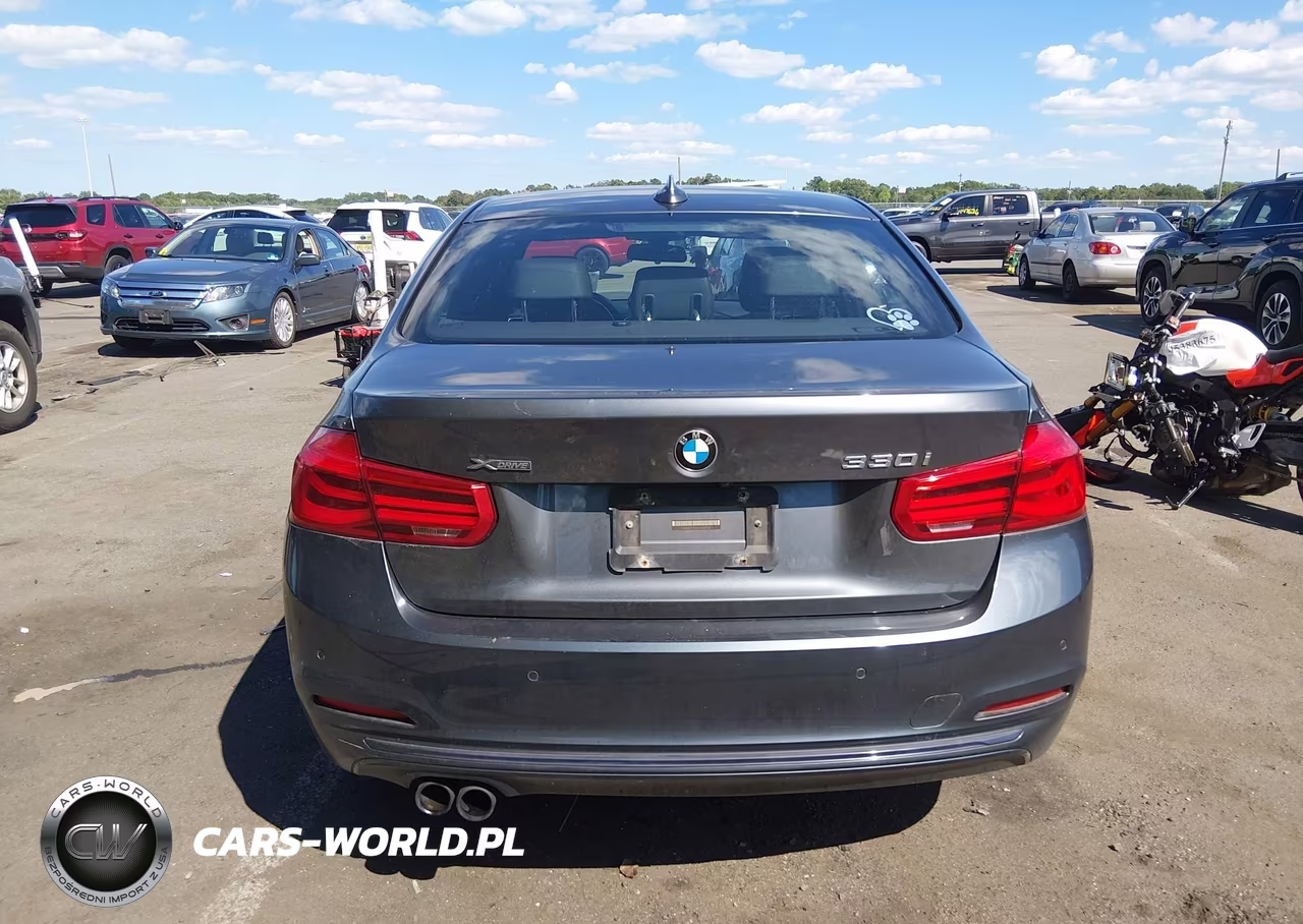 2017 BMW 330I xDrive VIN:WBA8D9G35HNU65106 - 16