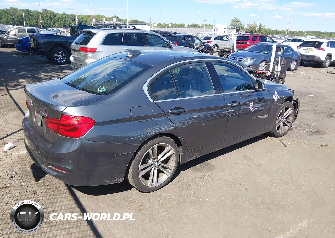 2017 BMW 330I xDrive VIN:WBA8D9G35HNU65106 - 4