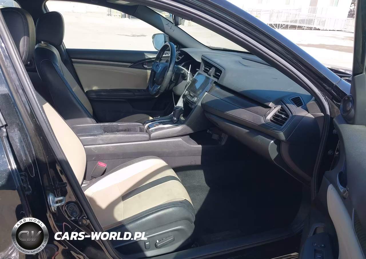 2017 Honda Civic Sport Touring VIN:SHHFK7H96HU417408 - 5