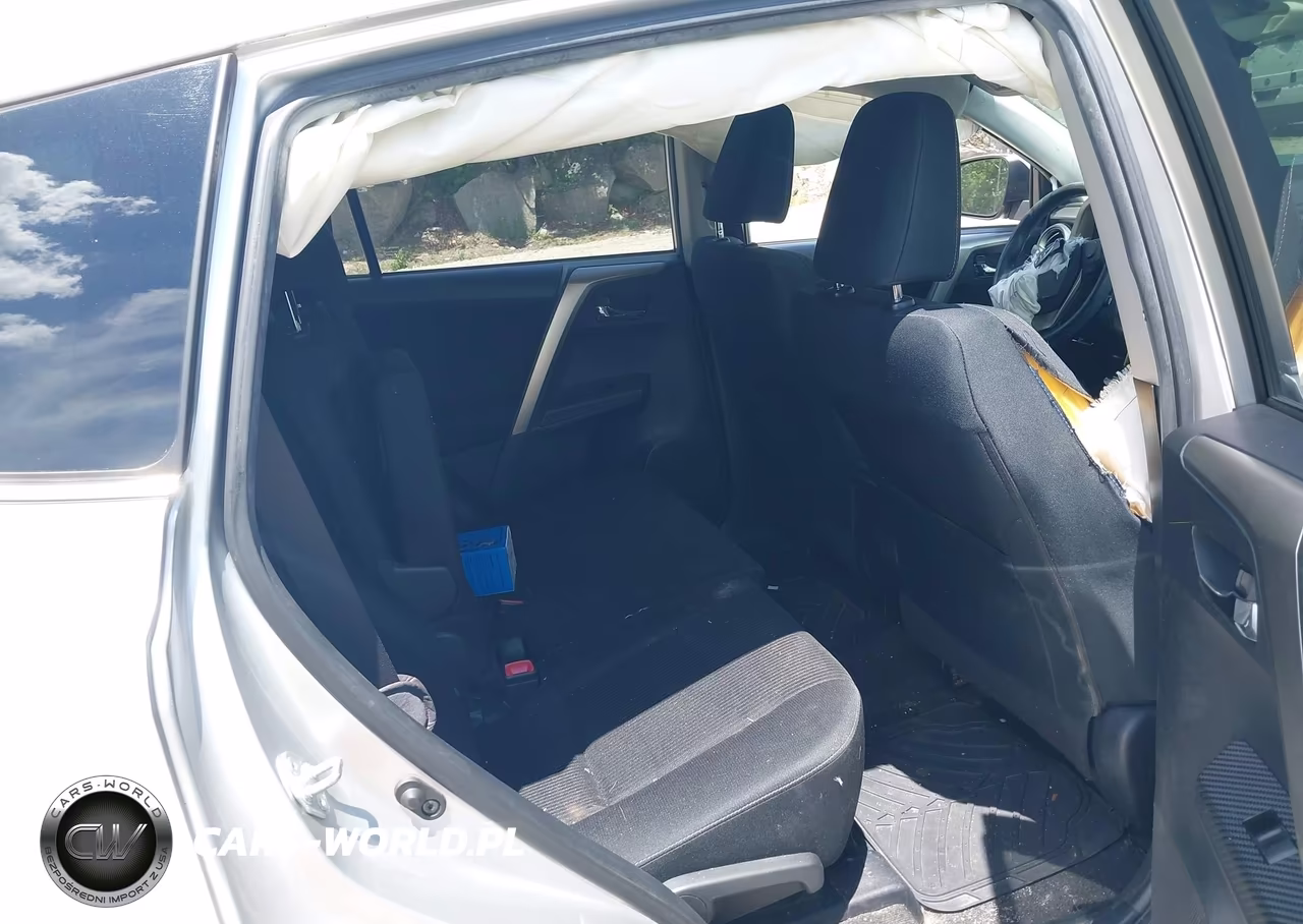 2015 Toyota Rav4 Xle VIN:JTMRFREV2FJ035110 - 8