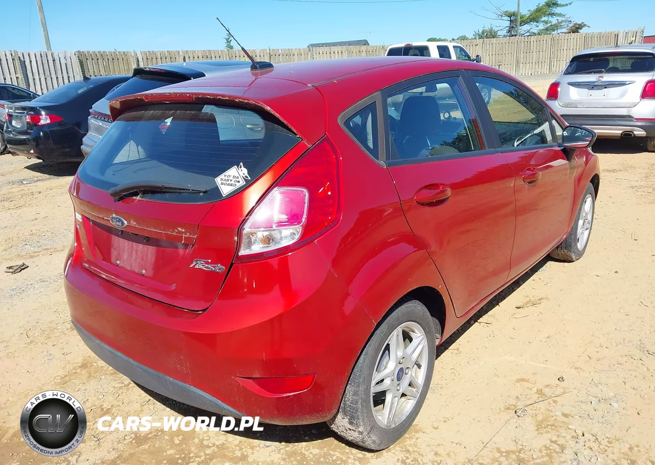 2018 Ford Fiesta Se VIN:3FADP4EJ4JM128820 - 4