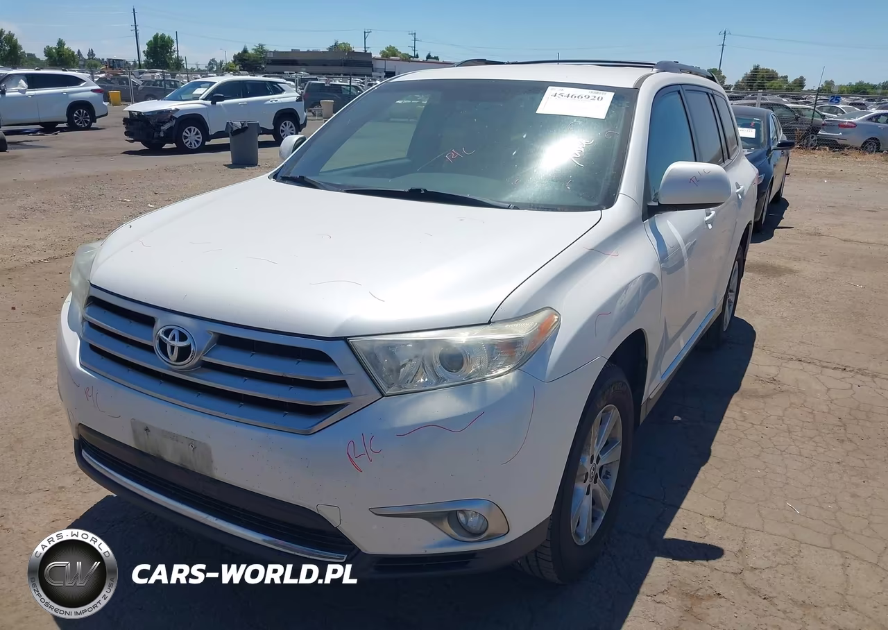 2011 Toyota Highlander Base V6 VIN:5TDZK3EH2BS039948 - 2