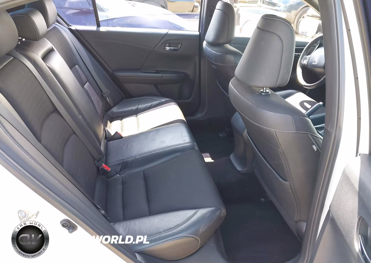 2017 Honda Accord Sport VIN:1HGCR2F56HA042262 - 8
