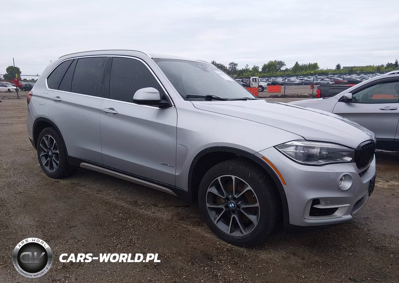 2015 BMW X5 xDrive50I – zdjęcie 1 z 16