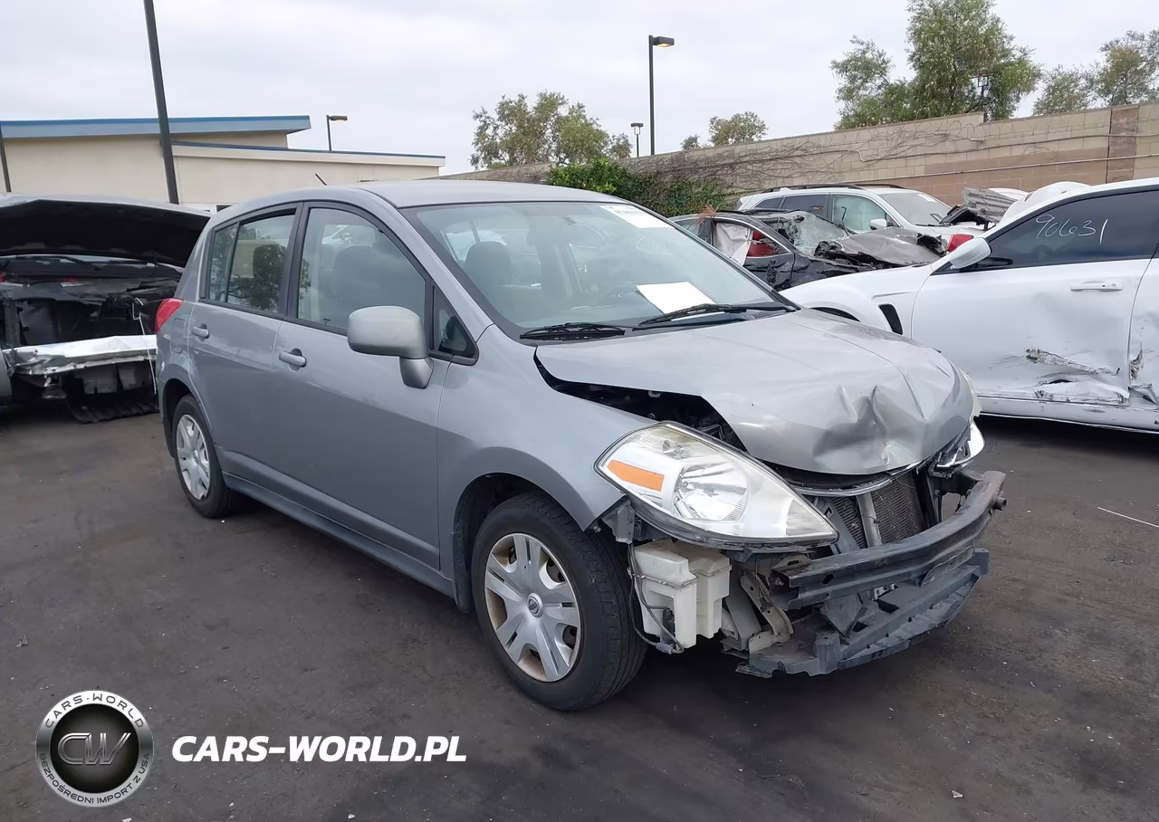 2012 Nissan Versa 1.8 S