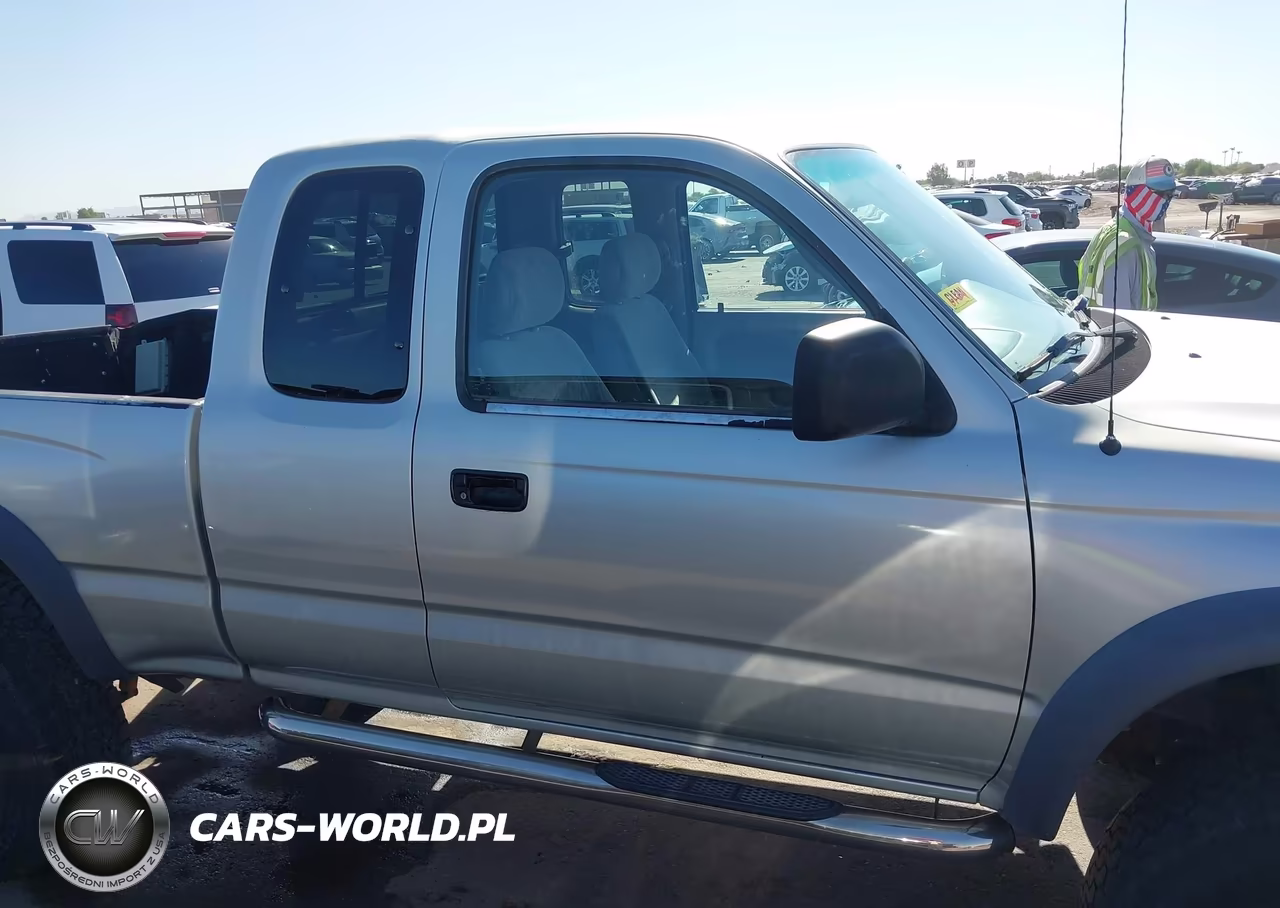 2001 Toyota Tacoma Base V6 VIN:5TEWN72N61Z824499 - 13