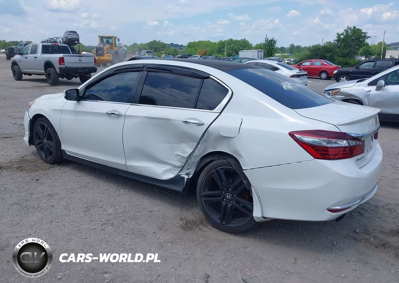 2016 Honda Accord Sport VIN:1HGCR2F50GA071139 - 3