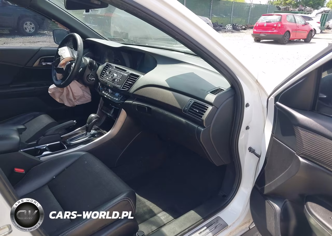 2016 Honda Accord Sport VIN:1HGCR2F50GA071139 - 5