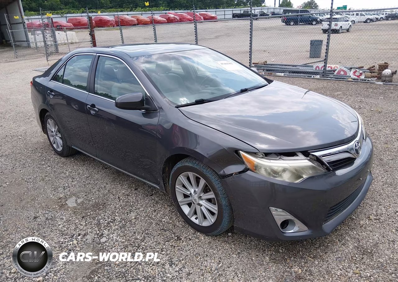 2012 Toyota Camry Xle – zdjęcie 1 z 17