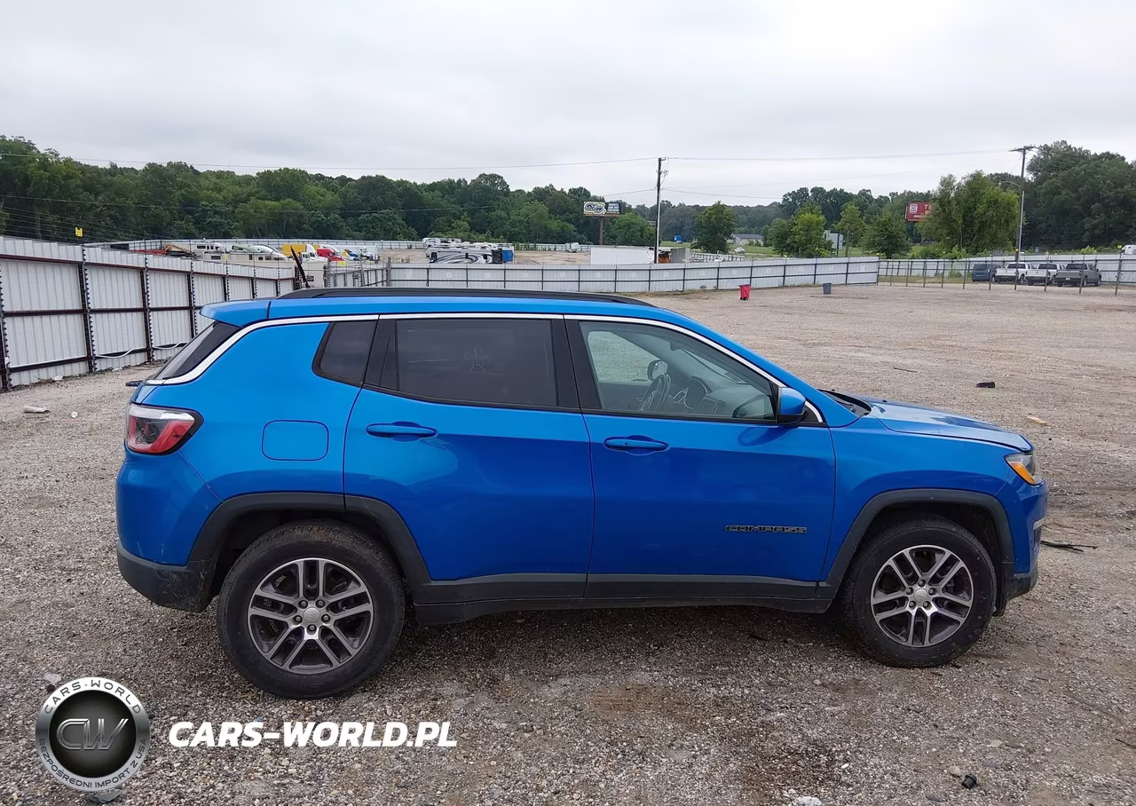 2018 Jeep Compass Latitude Fwd VIN:3C4NJCBB5JT287116 - 14