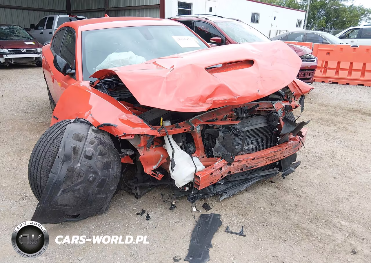 2022 Dodge Charger R-T VIN:2C3CDXCT0NH114670 - 6