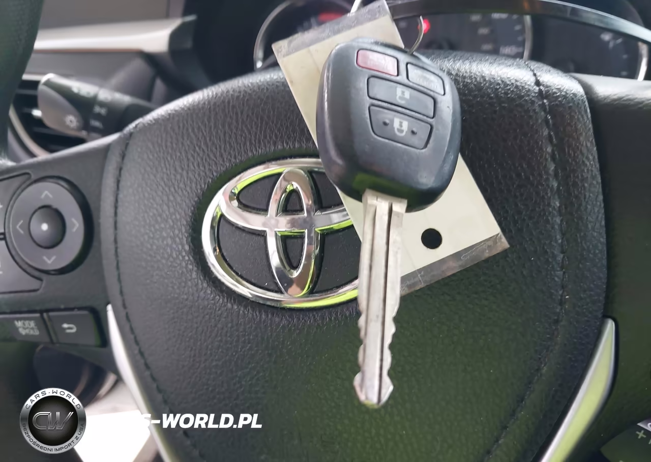 2014 Toyota Corolla Le VIN:2T1BURHE3EC004221 - 11
