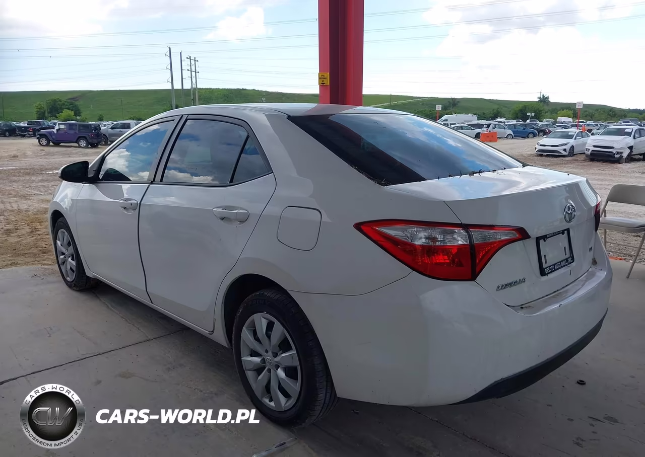 2014 Toyota Corolla Le VIN:2T1BURHE3EC004221 - 3