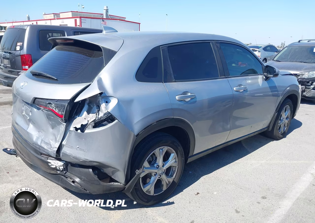 2023 Honda Hr-V 2Wd Lx VIN:3CZRZ1H35PM746690 - 4