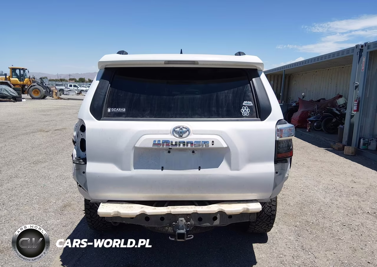 2021 Toyota 4Runner Sr5 VIN:JTEMU5JR4M5941830 - 17