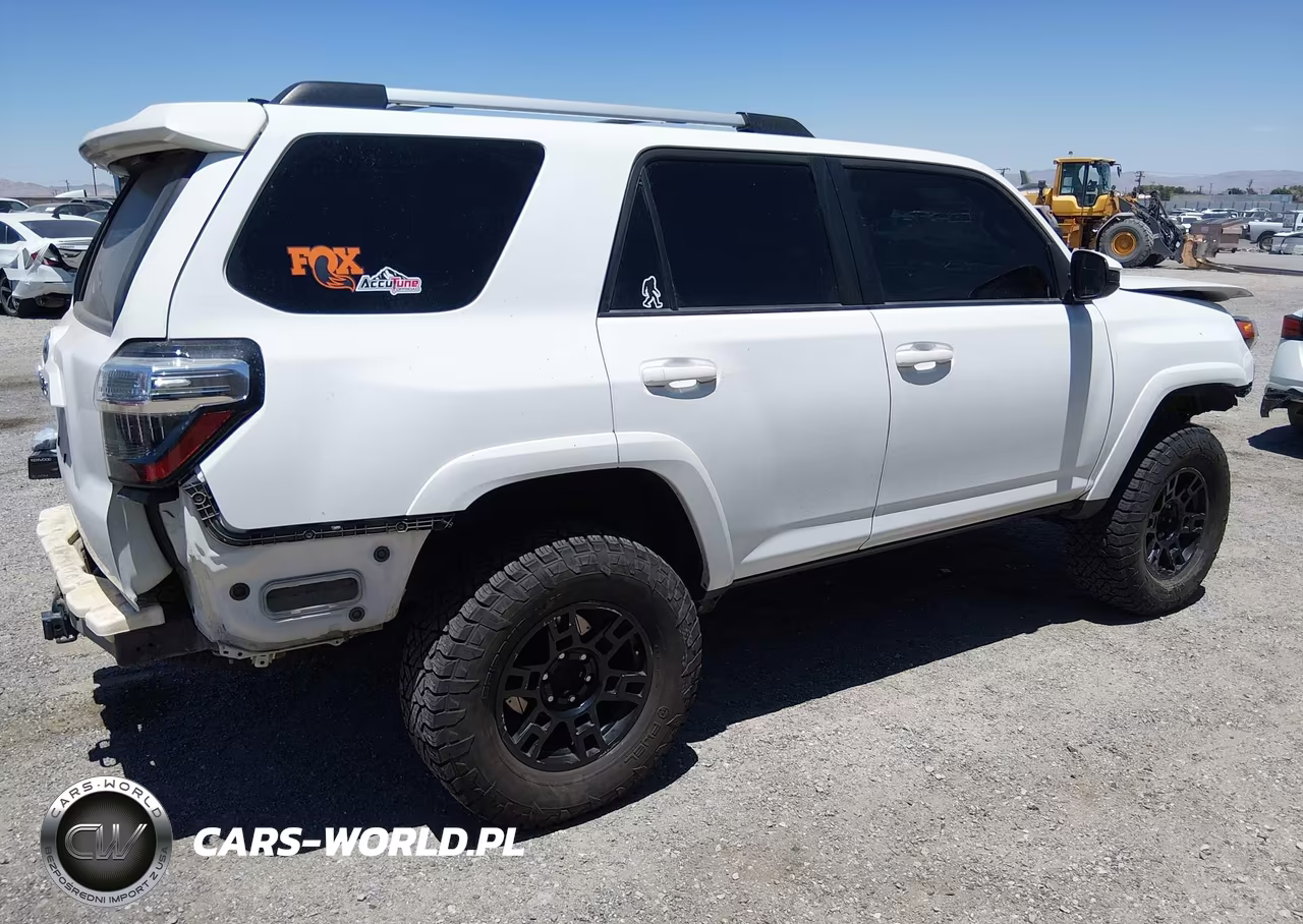 2021 Toyota 4Runner Sr5 VIN:JTEMU5JR4M5941830 - 4