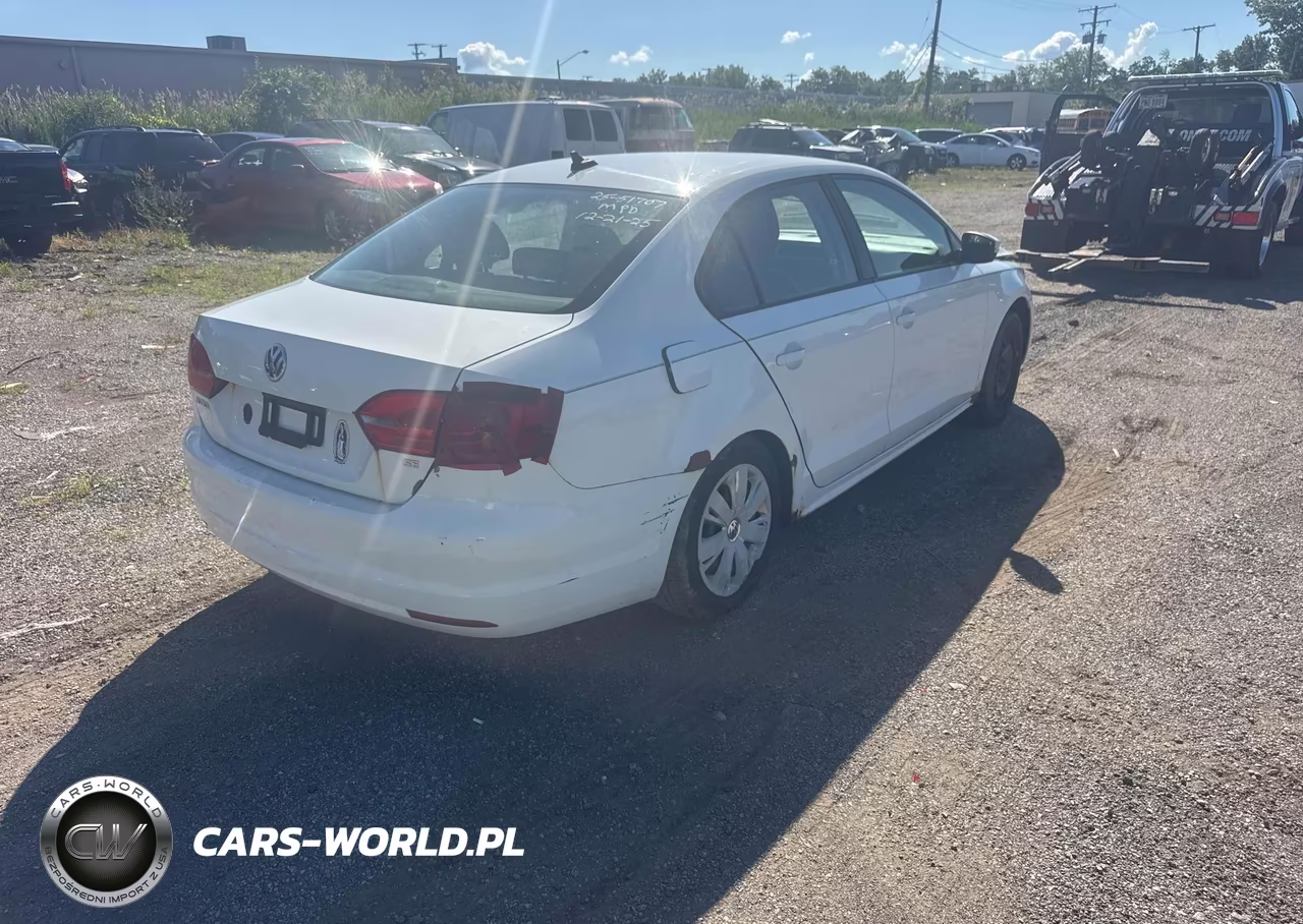 2014 Volkswagen Jetta 1.8T Se VIN:3VWD17AJ0EM285105 - 4