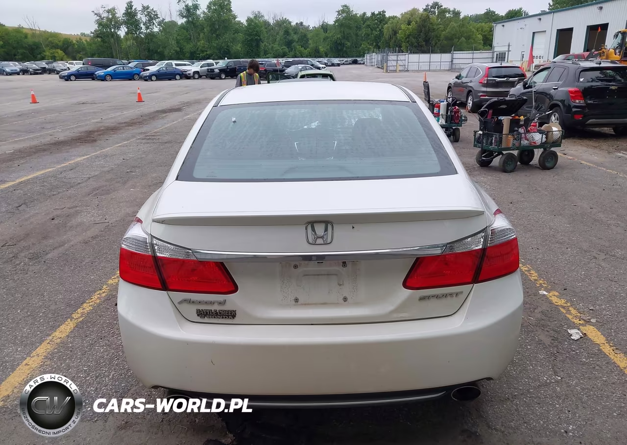 2014 Honda Accord Sport VIN:1HGCR2F58EA067093 - 16