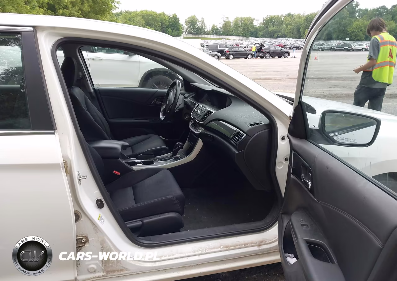 2014 Honda Accord Sport VIN:1HGCR2F58EA067093 - 5